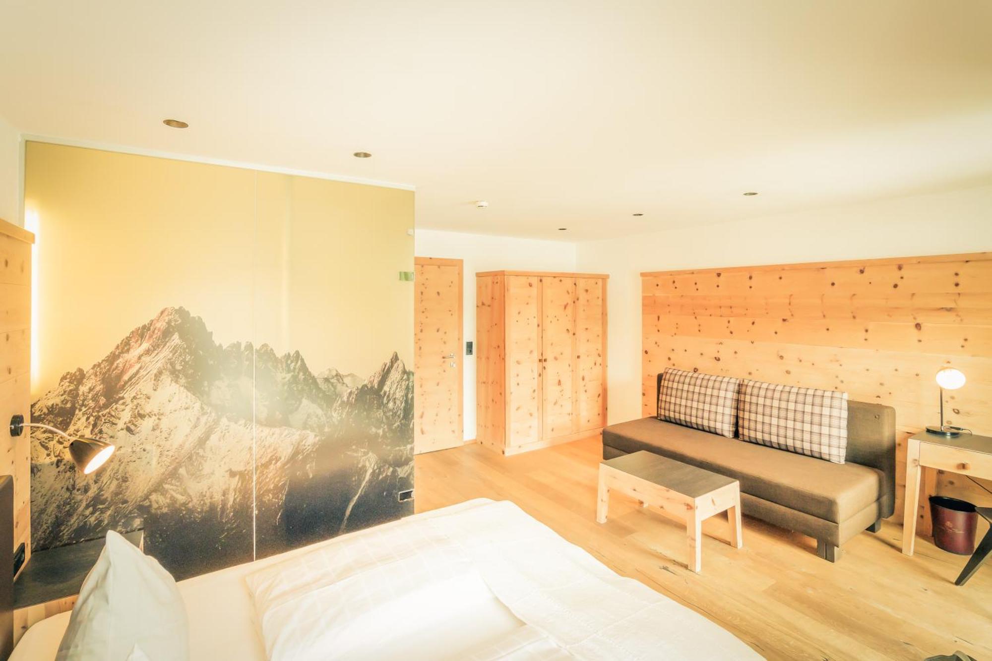 Posthotel Lechtal, Arlberg Холцгау Екстериор снимка